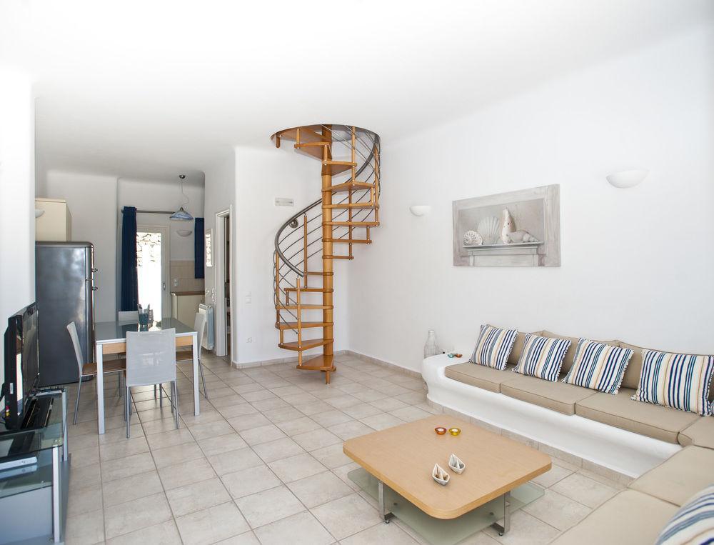 Villa Nireas Platys Gialos  외부 사진