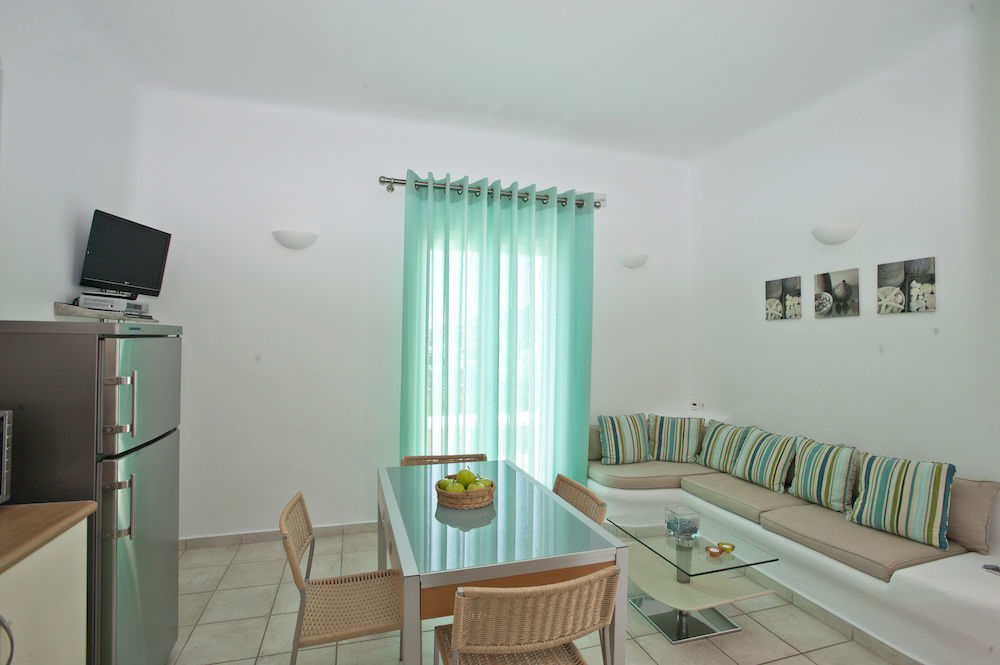Villa Nireas Platys Gialos  외부 사진